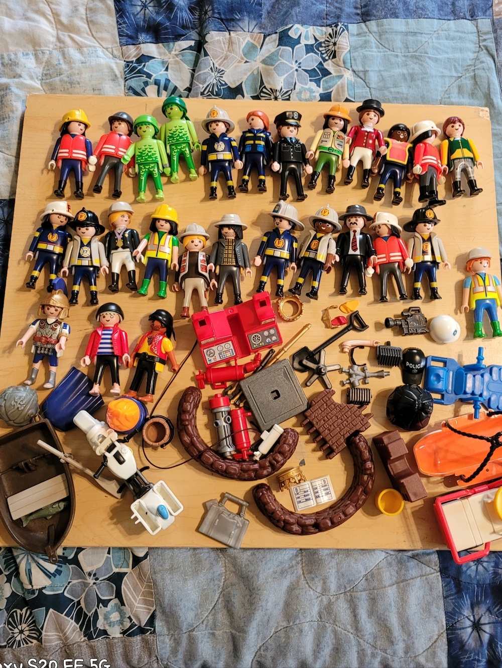 HUGE PLAYMOBIL LOT